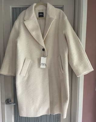 Zara Women Coat. XL