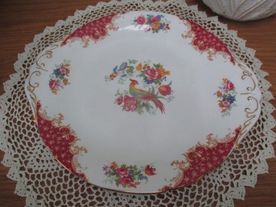 LOVELY PARAGON CHINA   MILK JUG  CHINA ROCKINGHAM RED DESIGN