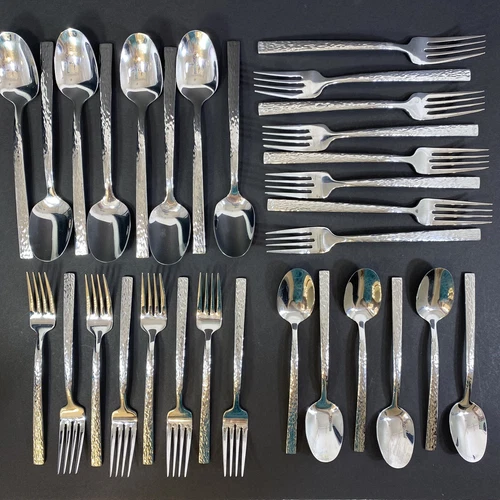 Cambridge Hammered  Stainless 30 Pieces Dinner Salad Forks Oval Spoons Teaspoons