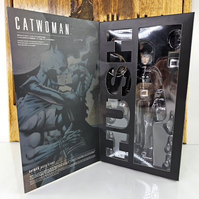 Real Action Heroes Batman Hush CATWOMAN 12