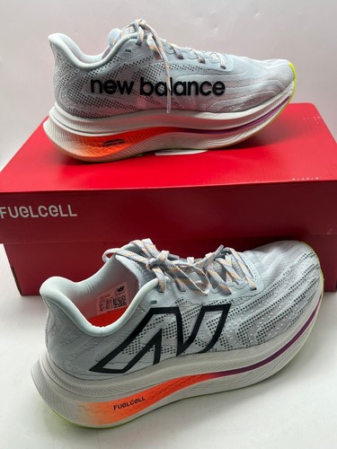 New Balance Women's FuelCell Supercomp Trainer V2 Running Shoe SIZE 7 - Picture 2 of 9