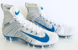 carbon fiber football cleats