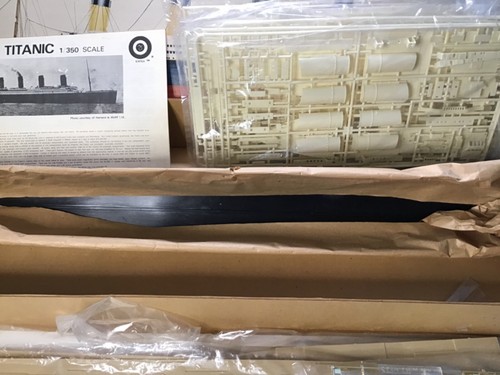 ENTEX #8509 - THE LATE GREAT TITANIC - MODEL KIT 1/350 SCALE - VINTAGE 70's - Picture 11 of 12