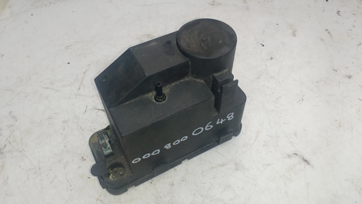 MERCEDES W124 CENTRAL LOCKING VACUUM PUMP 0008000648 | eBay 