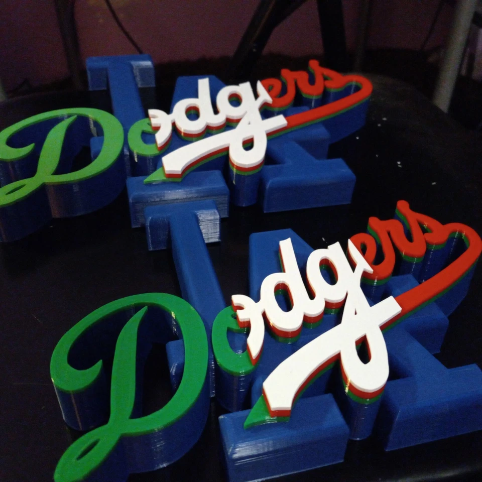TWO LA DODGERS MEXICAN COLORS EDITION 3D LOGOS, 3D PRINTED, 8 Inch & 12 Inch Dia - Image 4 of 4