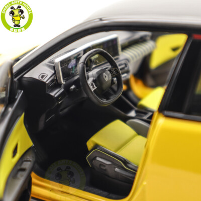 NOREV 1/18 Renault 5 E-Tech 100% électrique 2024 – Pop Yellow – Zamak – Occasion