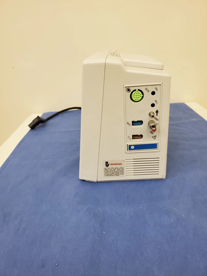 Spacelabs 触摸屏 Vitals 显示器。  90367。 经过 Ecg 测试。 干净,准备就绪。 — 第 2/4 张图片