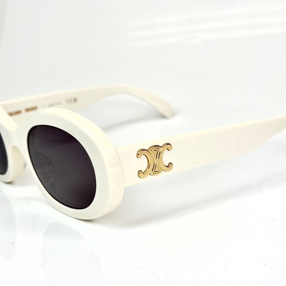 CELINE CL40194U 40194 TRIOMPHE Paris White Gold Logo Oval Unisex
