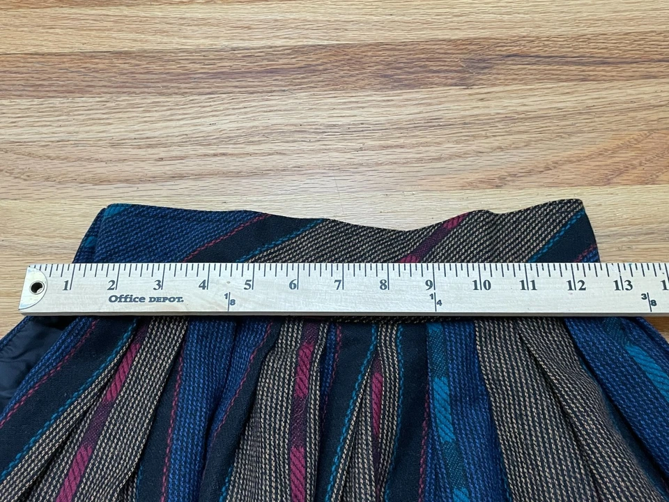 Falda midi plisada a rayas mezcla de lana Diane Von Furstenberg para mujer 4 Portugal Foto 4 de 4