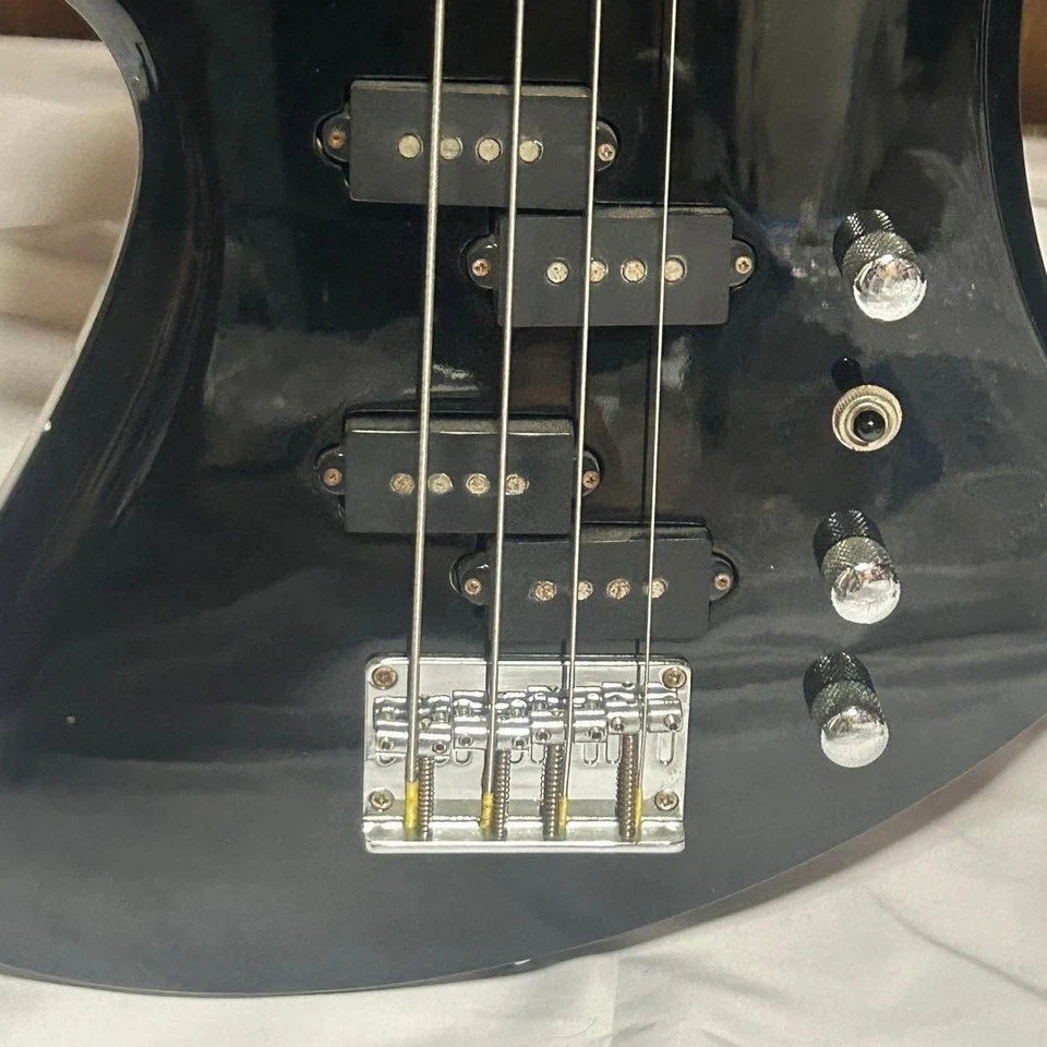 B.C. Bajo eléctrico Rich Mockingbird negro usado envío desde Japón Foto 2 de 4