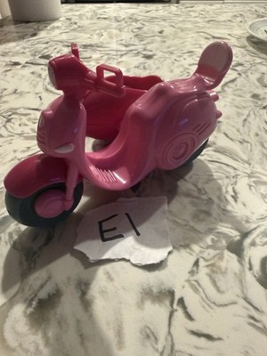 Simba Evi Love Scooter Pink And Tourquoise With Sidecar 4.5 in Dolls (Chelsea)