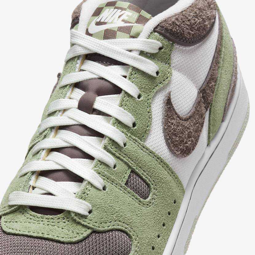 【大人気】★ナイキ★アタック Oil Green&Ironstone 早い者勝ち! 大人気】☆ナイキ☆アタック Oil Green&Ironstone 早い者勝ち