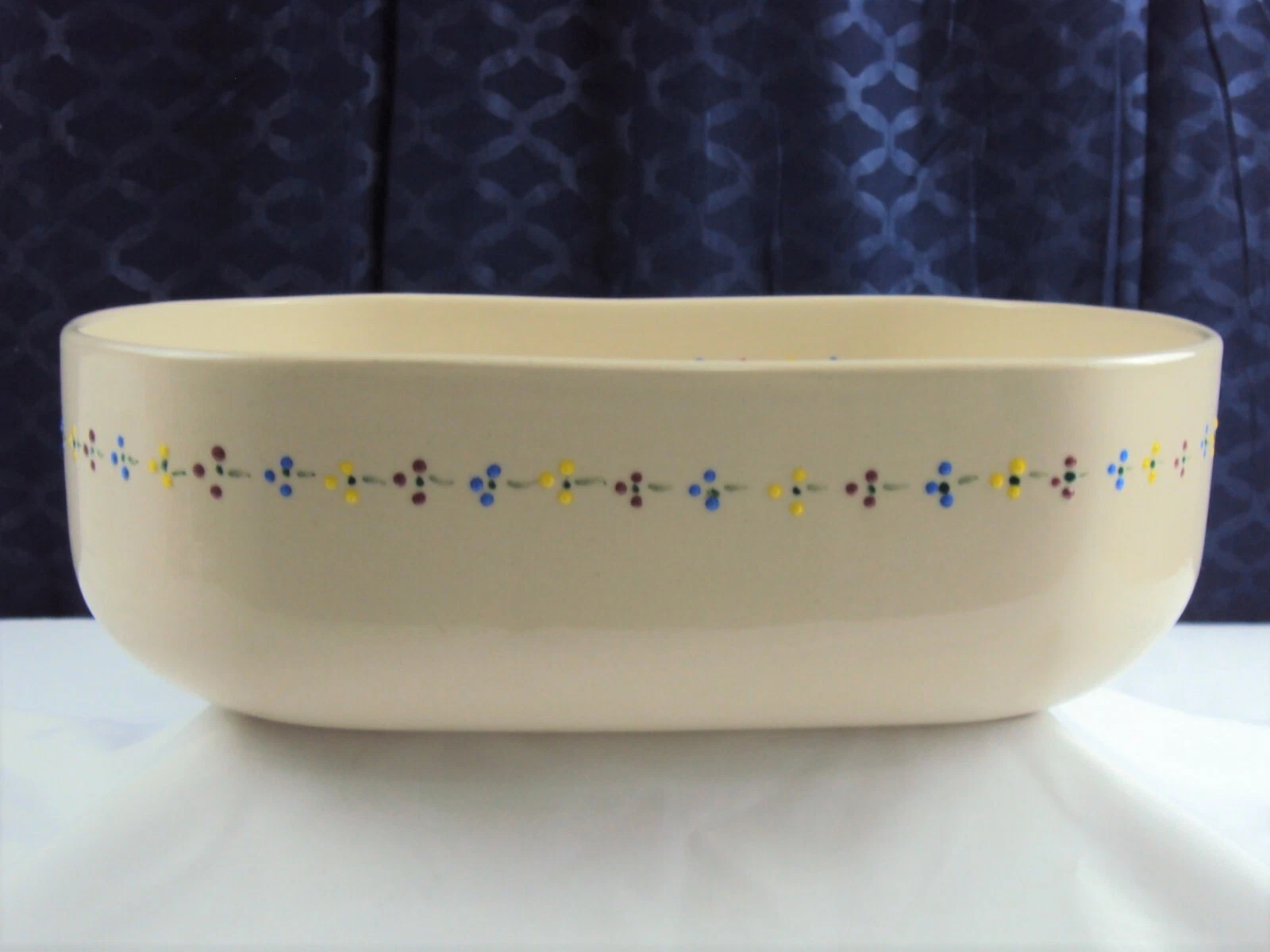 HARTSTONE POTTERY USA LARGE STONEWARE ROASTER CASSEROLE/PASTA SERVING BOWL