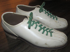 Brunswick, Women Tan Cream Bowling Green Strings Shoes, Size US 7.5