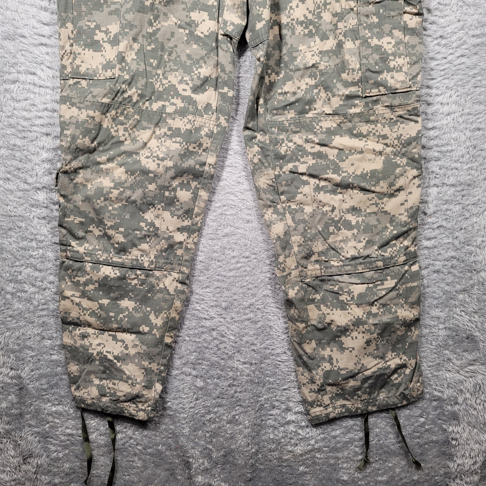ACU Digital Camo Combat Cargo Pants Ripstop - MEDIUM Regular Military Army #