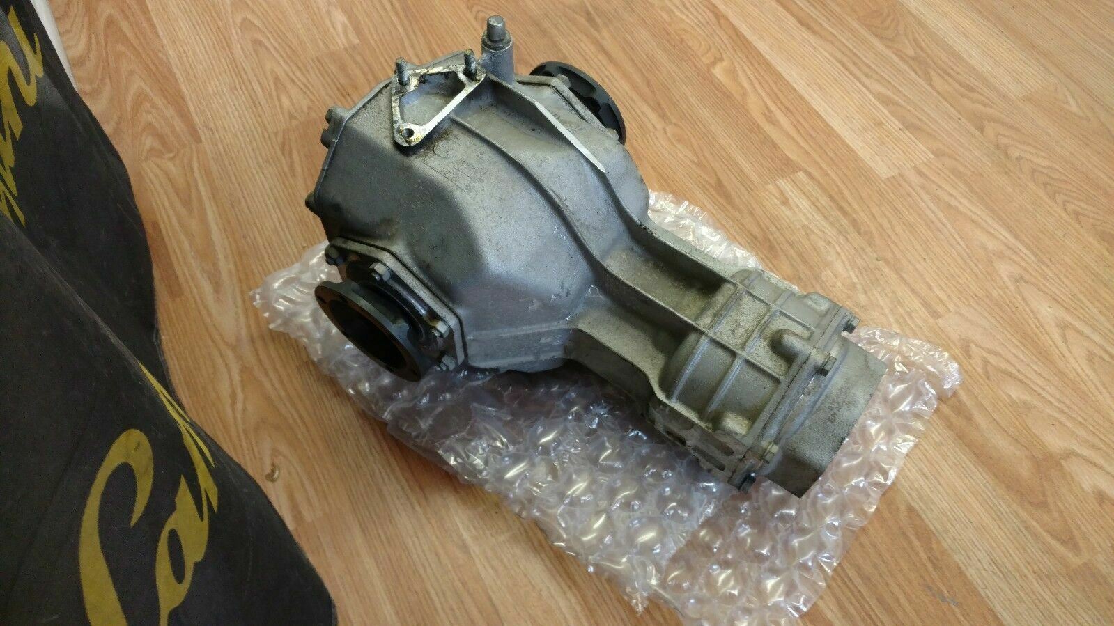 LAMBORGHINI MURCIELAGO LP640 FRONT DIFFERENTIAL AXLE CARRIER OEM 45Y7Q1470 