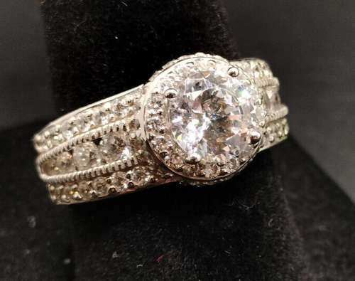 Round CZ Stone 925 Sterling Silver Womens Ring Size 7 - Picture 2 of 9