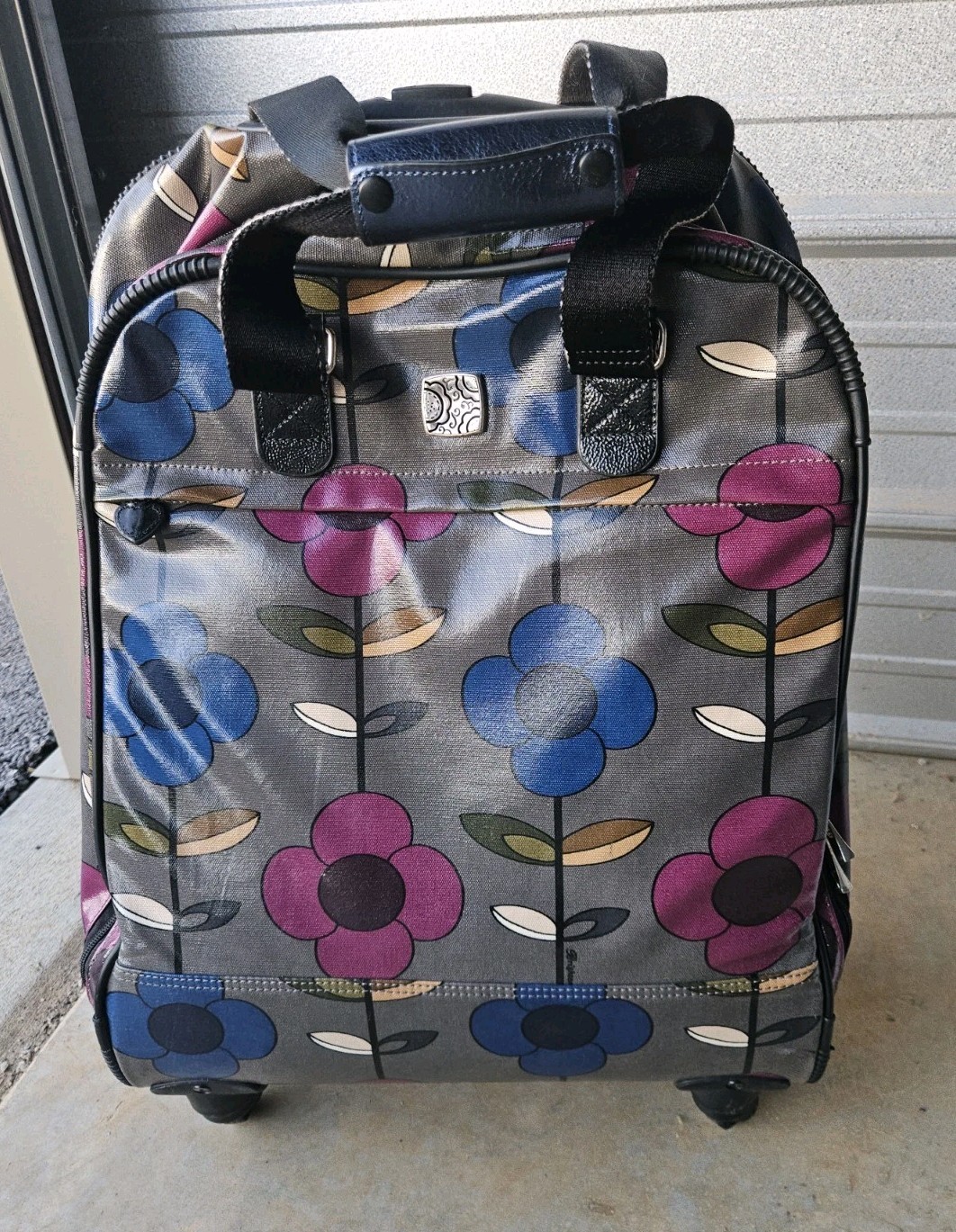 Rolling Weekender Suitcase Bag Bold Floral Carry On W/wheels