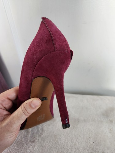 Coach Samt weinrot hochhackige Pumps spitz zulaufend Stiletto 3,5"-Absatz Größe 8 MÄNGEL - Bild 10 von 16