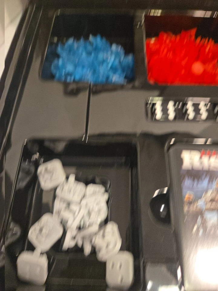 HALO WARS RISK Collector's Edition Board Game 2009 Hasbro - Image 4 of 4