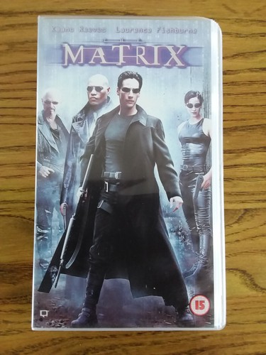 THE MATRIX - VHS Video Cassette Tape - KEANU REEVES ~ LAURENCE FISHBURNE - 15 📼