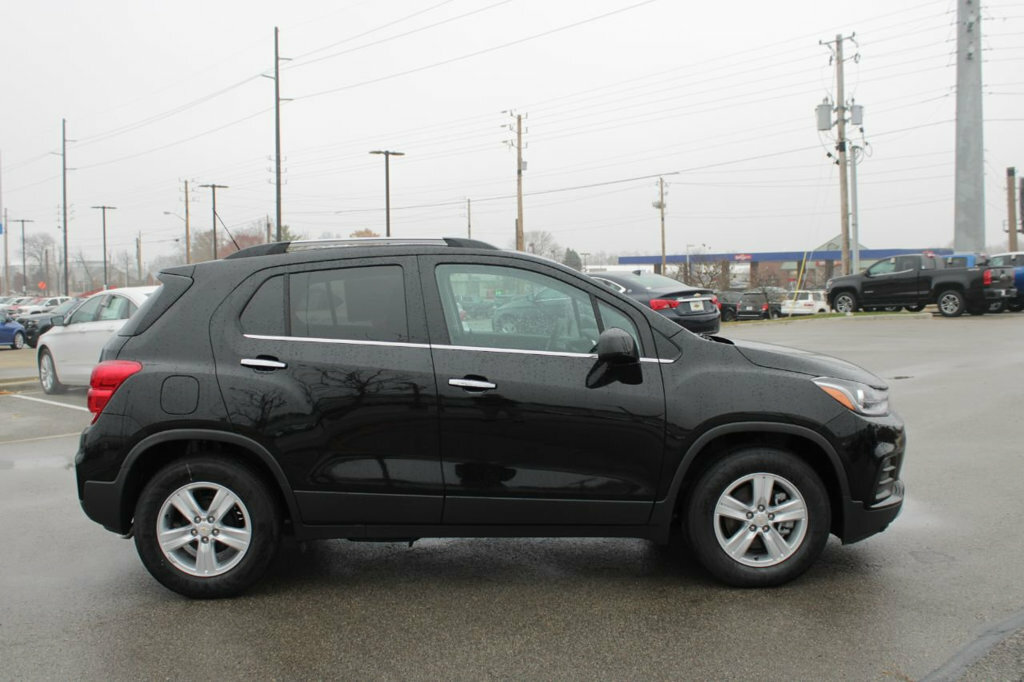 2020 Chevrolet Trax FWD 4dr LT FWD 4dr LT New SUV Automatic Gasoline 1.4L 4 Cyl Mosaic Black Metallic