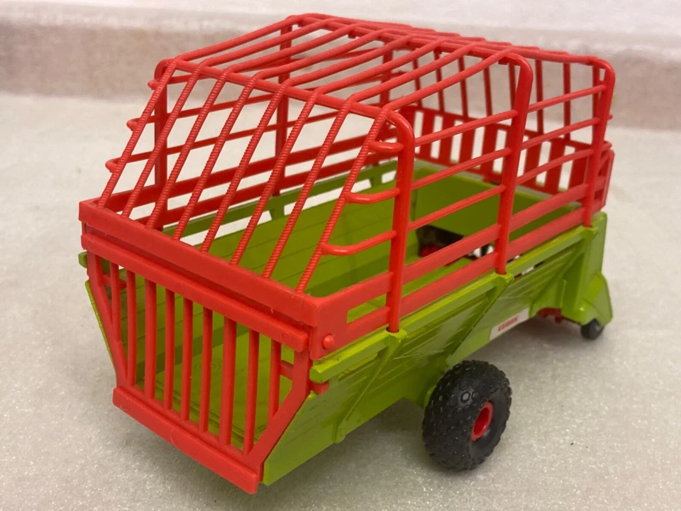 Vagón cargador de forraje Gama 2358 Claas escala 1/28* años 70 Foto 3 de 4