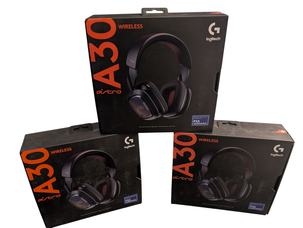 Blue Astro A30s Logitech Astro A30 Wireless Gaming Headset