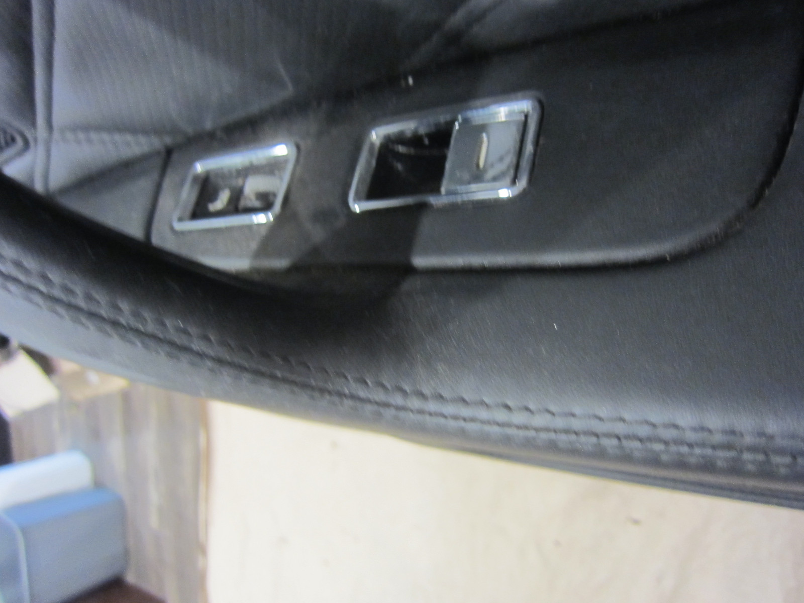Bentley Continental Flying Spur - RH Rear Door Interior Panel - P/N 3W5867304