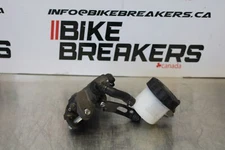 21 KAWASAKI NINJA ZX6R FRONT BRAKE MASTER CYLINDER BB647