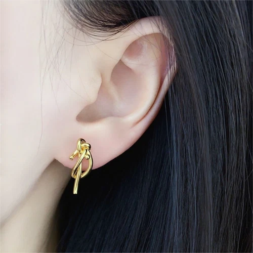 Pure 18K Yellow Gold Lucky knotted Asymmetric Stud Earrings Women 0.4-0.6g - Picture 4 of 9