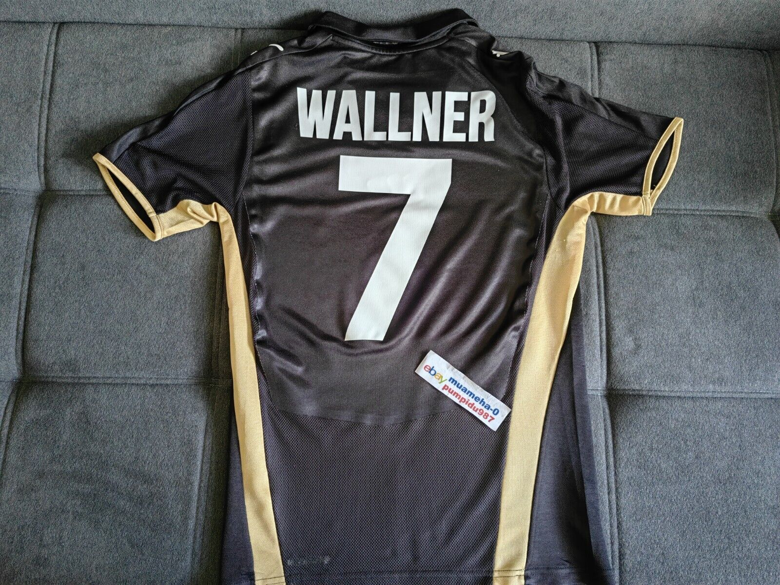 Bild 1 von 3