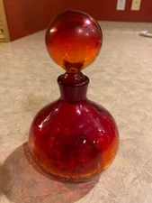 VINTAGE MED CENTURY BEAUTIFUL BLENKO ART GLASS DECANTER WITH STOPPER DESIGN