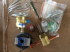 GENUINE THERMO KING AND CARRIER PARTS LOT of ASSORTED PARTS #9