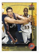 2000-01 Fleer Premium Scott Padgett Utah Jazz Basketball Card #32
