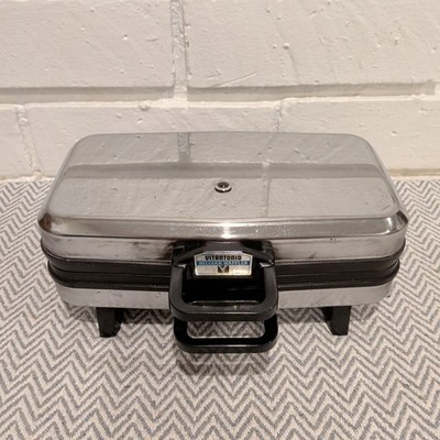Vintage Vitantonio 550 4'' Square Belgian Waffle Maker Nonstick Chrome