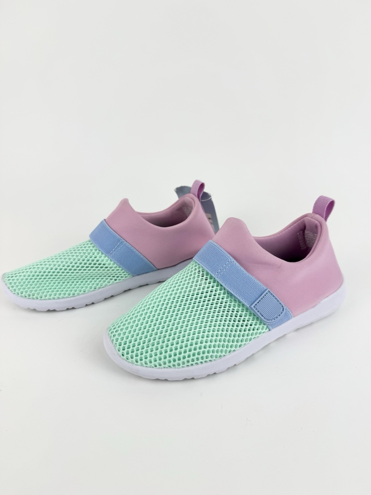 Cat & Jack Toddler Apparel Water Shoes, Green/Pink - Size 12