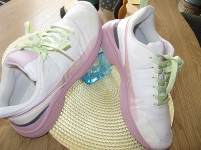 leichter bequemer Turnschuh weiß,rosa Gr.39 von Deichman