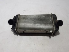 KIA SORENTO III UM Ladeluftkühler 282702F600 2.20 Diesel 147kw 2018 26249722