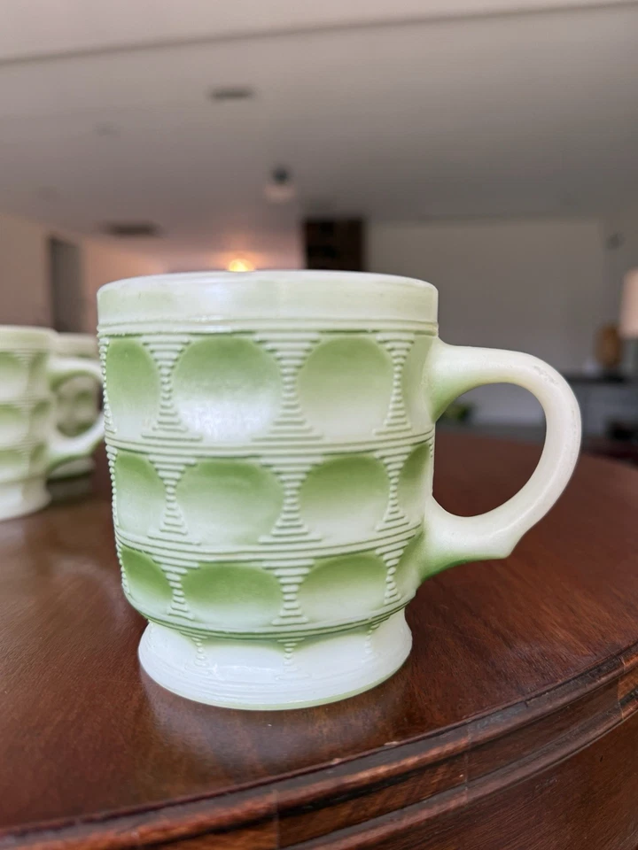 6 кружек Fire-King Camelot Coin Dot эмаль зеленый омбр отпечаток большого пальца США 1960-е MCM - Изображение 4 из 4