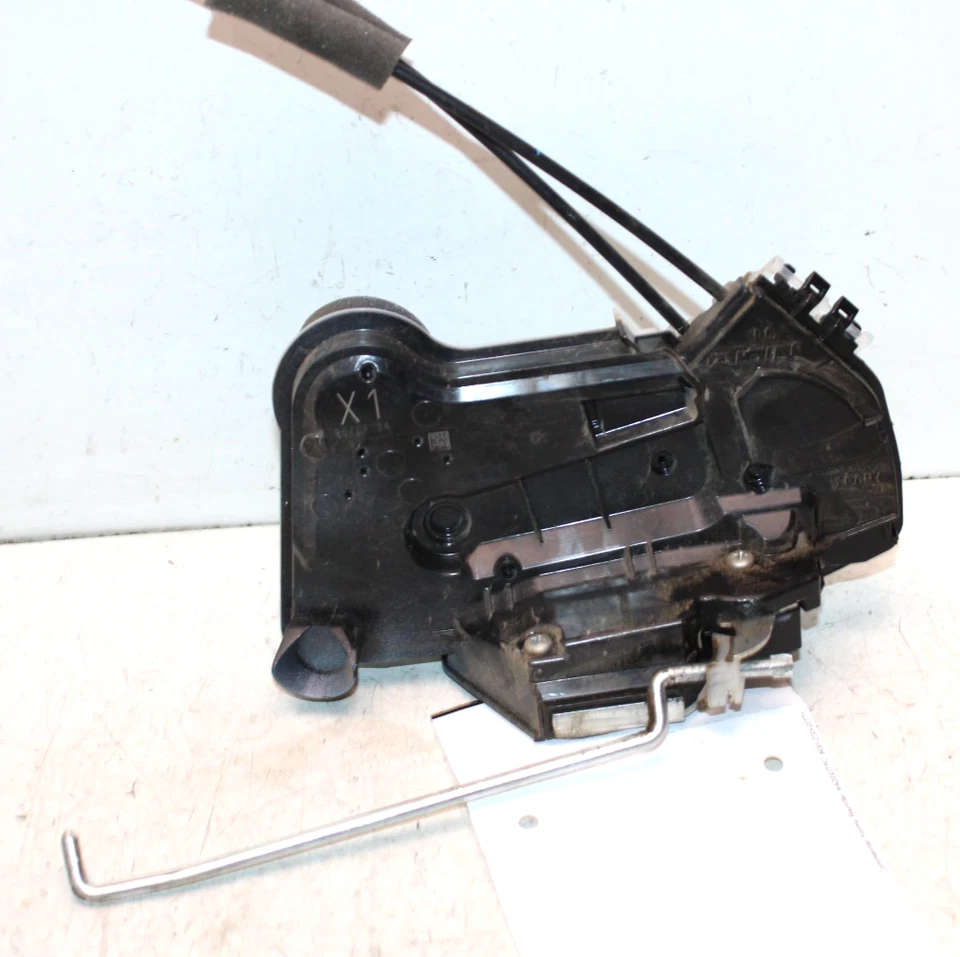 2019 Subaru Crosstrek Pass Right Front Door Latch Actuator 2 Wire OEM 61032FL082 - Image 2 of 4