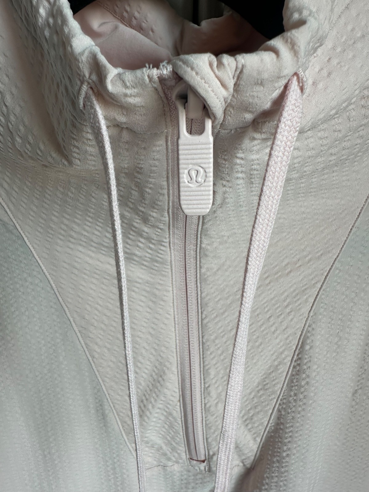 Lululemon Pack Light Pullover Jacket Pink Size 2.… - image 2