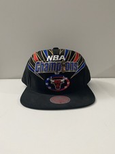 Mitchell & Ness 1998 Chicago Bulls NBA Champions Adjustable Hat Graphic Black