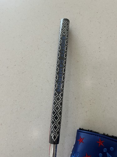 Scotty Cameron Champions Choice 2023 Newport Plus 34” Limited Release - Picture 5 of 7
