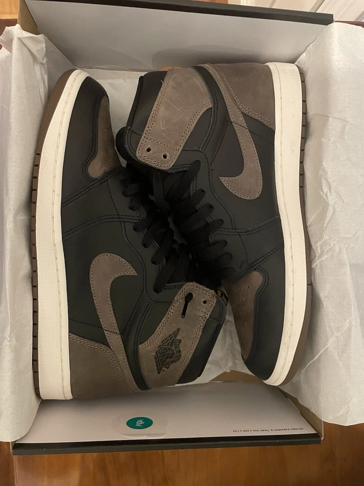 Nike Air Jordan 1 Retro High OG, foto 2 de 5