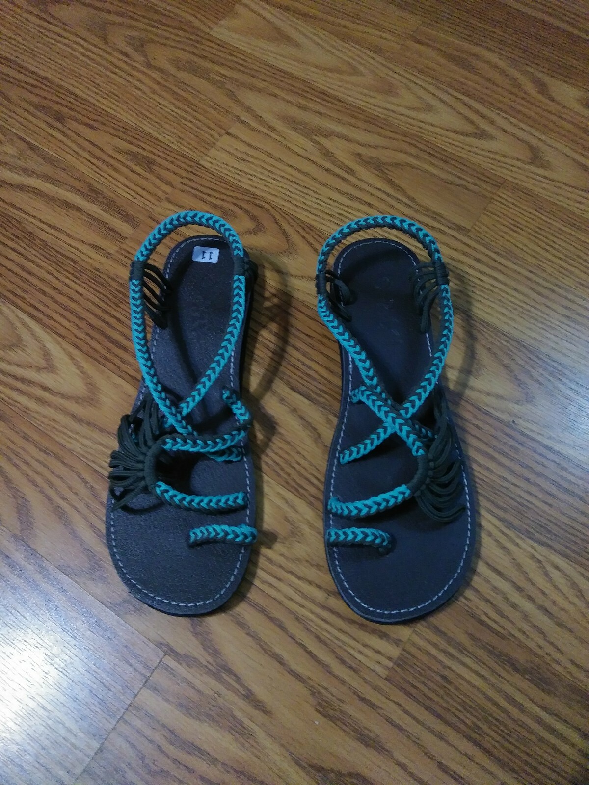 plaka sandals palm leaf