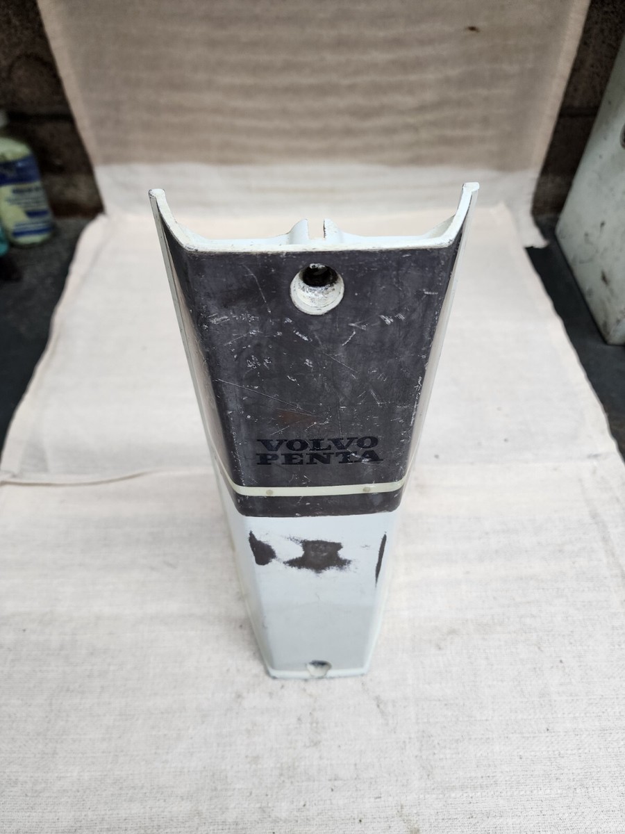 Dn2c14273 Volvo Penta 280 Shift Link Housing Cover 832570