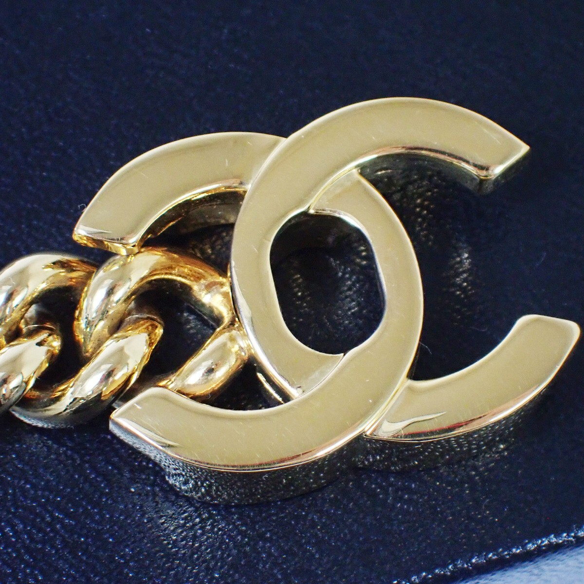 CHANEL CC Logo Turn Lock Motif Chain Bracelet Bangle 95A GHW