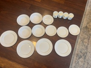 Fortessa Cassia 16 PC Dinnerware Set, 16PPS.6000, New