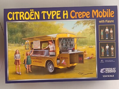 Citroen Type H - Crepe Mobil - mit Figuren * 1:24 EBBRO * Plastic Kit Bausatz